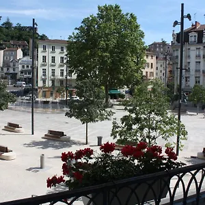 Du Midi 2* Annonay