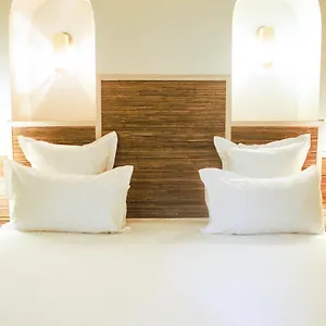 Habituel 4* Parigi