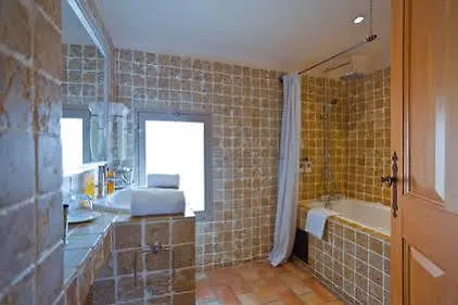 La Prevote - Hotel Particulier & Restaurant L'Isle-sur-la-Sorgue